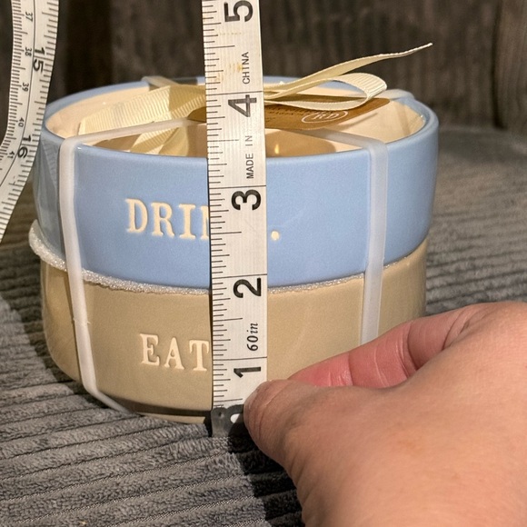 Rae Dunn Blue & Tan Pet DRINK / EAT Ceramic Bowls - Set of 2- NWT - Picture 6 of 8